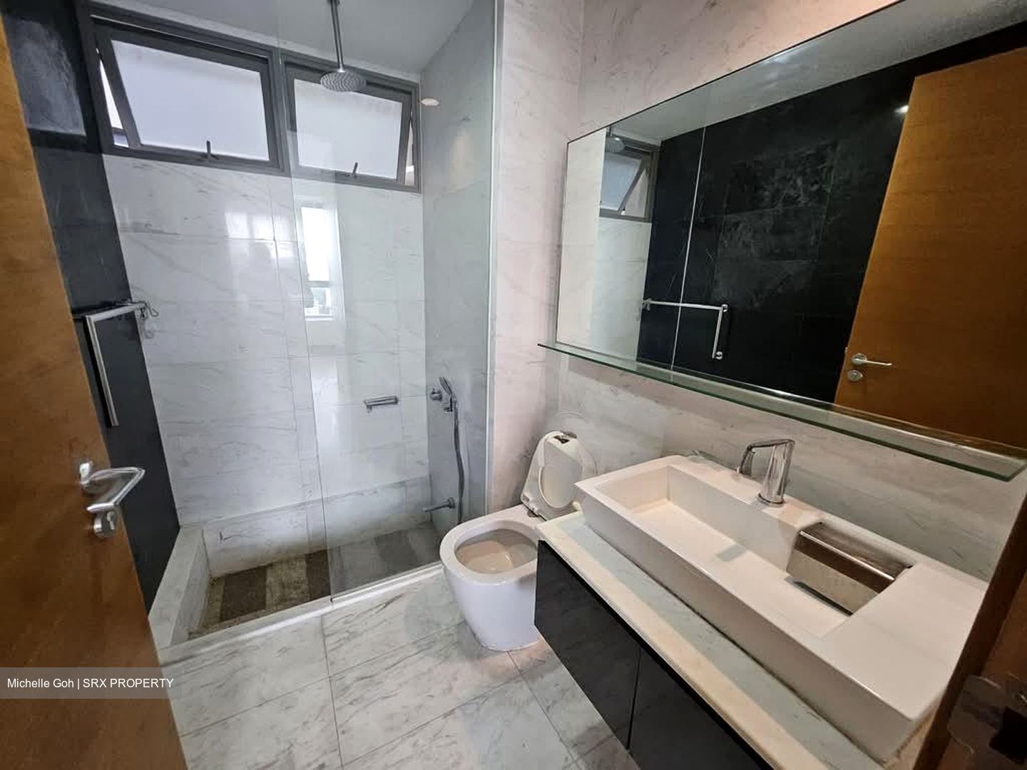 Centro Residences (D20), Condominium #556254781